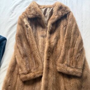 VINTAGE Mink Fur Coat - Medium